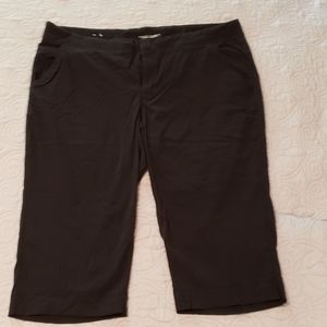 Columbia Omi shield capris!